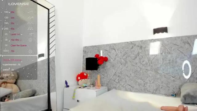 Image 3 of julieta__cooper Stream on Chaturbate on 14 months ago