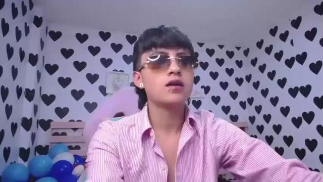 Image 4 of julieta_a_ Stream on Chaturbate on 19 months ago
