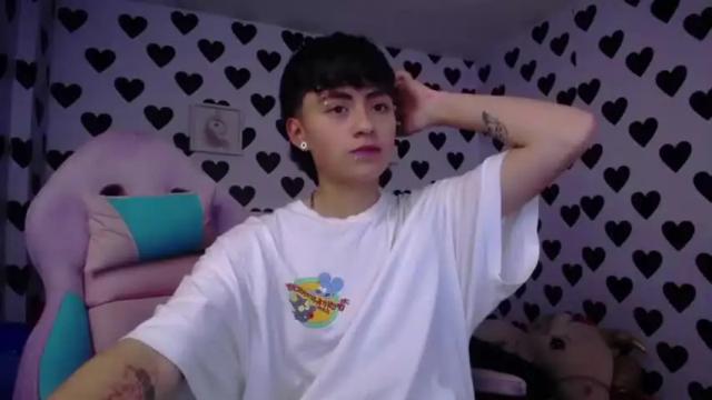 Image 6 of julieta_a_ Stream on Chaturbate on 19 months ago