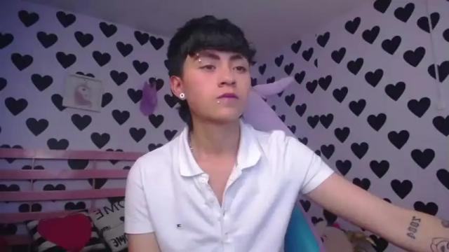Image 4 of julieta_a_ Stream on Chaturbate on 18 months ago
