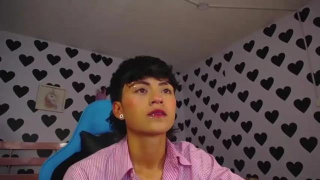 Thumbnail 1, julieta_a_'s Stream at Chaturbate, 18 months ago
