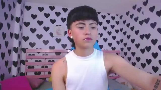 Image 3 of julieta_a_ Stream on Chaturbate on 18 months ago