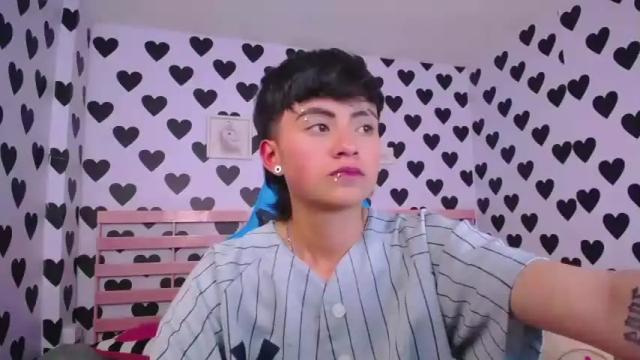 Image 2 of julieta_a_ Stream on Chaturbate on 17 months ago