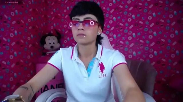 Image 4 of julieta_a_ Stream on Chaturbate on 17 months ago