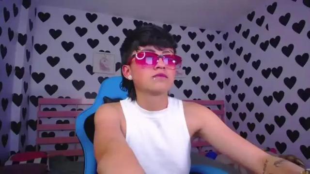 Image 6 of julieta_a_ Stream on Chaturbate on 17 months ago