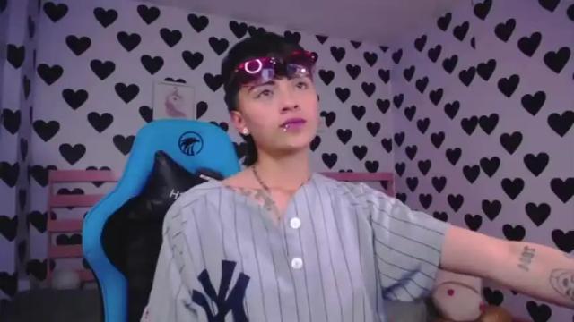 Image 8 of julieta_a_ Stream on Chaturbate on 17 months ago