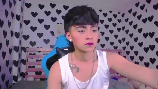 Image 10 of julieta_a_ Stream on Chaturbate on 17 months ago