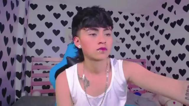 Image 11 of julieta_a_ Stream on Chaturbate on 17 months ago
