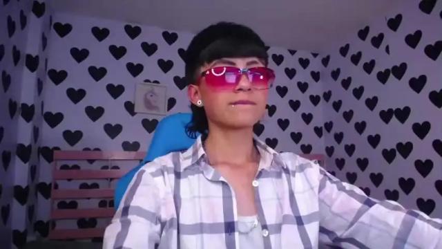 Image 8 of julieta_a_ Stream on Chaturbate on 17 months ago