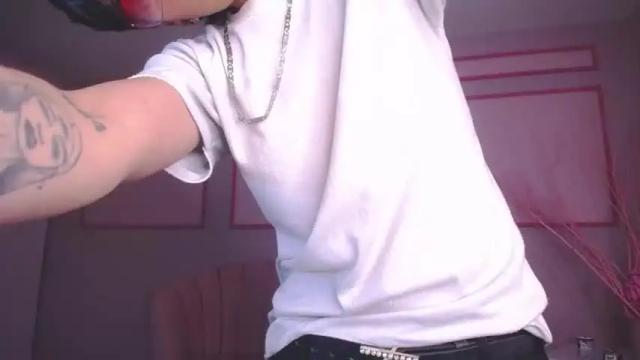Image 8 of julieta_a_ Stream on Chaturbate on 17 months ago
