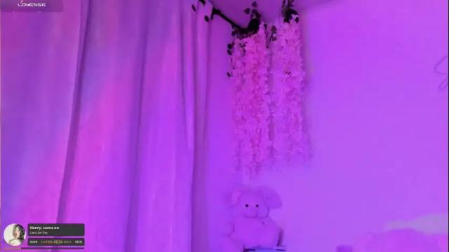 Image 7 of julieta_cooper20 Stream on Chaturbate on 1 month ago