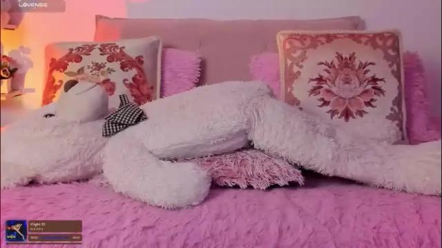 Thumbnail 3, julieta_cooper20's Stream at Chaturbate, 1 month ago