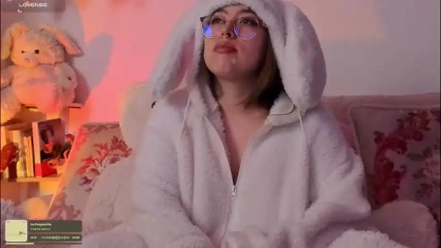 Image 2 of julieta_cooper20 Stream on Chaturbate on 1 month ago
