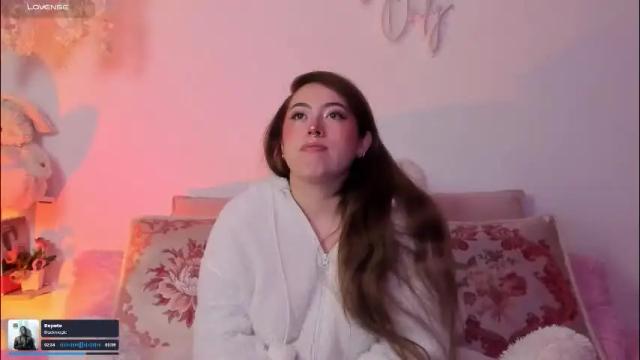 Image 3 of julieta_cooper20 Stream on Chaturbate on 1 month ago