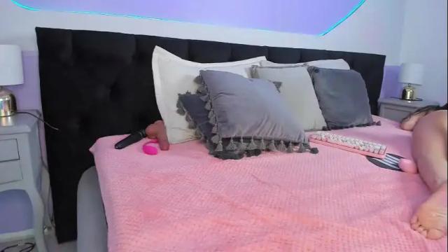 Thumbnail 2, julieta_cortes__'s Stream at Chaturbate, 28 days ago