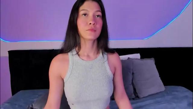 Image 10 of julieta_cortes__ Stream on Chaturbate on 1 month ago