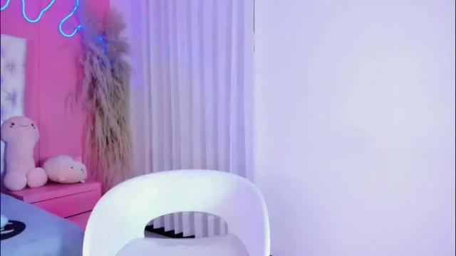 Image 8 of julieta_cortes__ Stream on Chaturbate on 1 month ago