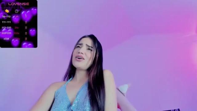 Image 12 of julieta_dubois1 Stream on Chaturbate on 15 months ago