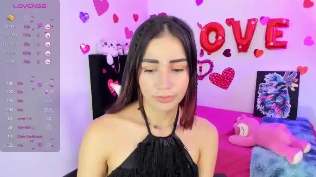 Thumbnail 1, julieta_dubois1's Stream at Chaturbate, 13 months ago