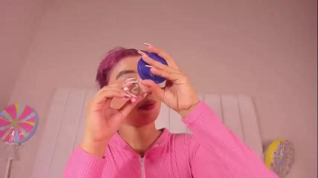 Image 11 of julieta_flower Stream on Chaturbate on 9 days ago
