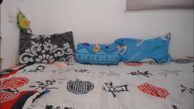 Image 10 of julieta_hass Stream on Chaturbate on 1 month ago