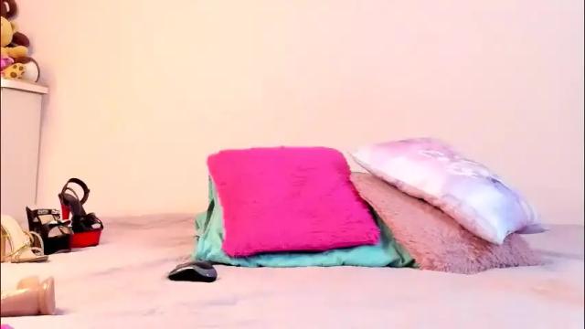 Image 10 of julieta_j Stream on Chaturbate on 1 day ago