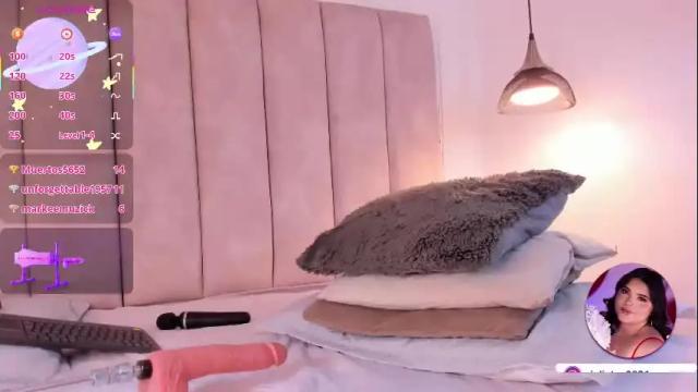 Image 10 of julieta_jane_ Stream on Chaturbate on 1 month ago