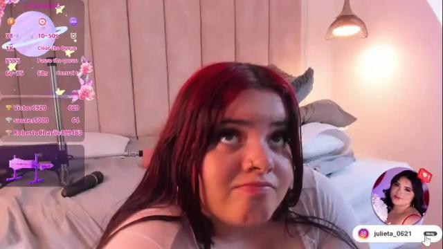 Image 7 of julieta_jane_ Stream on Chaturbate on 1 month ago