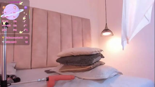 Image 11 of julieta_jane_ Stream on Chaturbate on 19 days ago