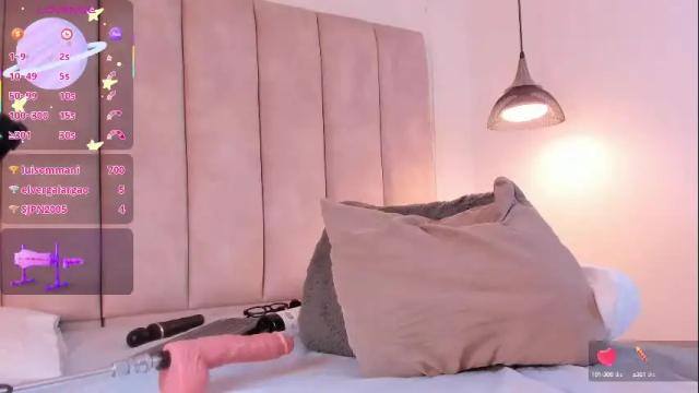 Image 2 of julieta_jane_ Stream on Chaturbate on 10 days ago