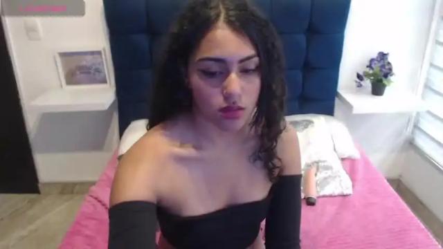 Image 12 of julieta_owens_ Stream on Chaturbate on 14 months ago