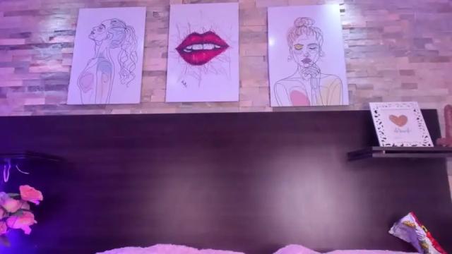 Image 11 of julieta_parker_ Stream on Chaturbate on 15 months ago