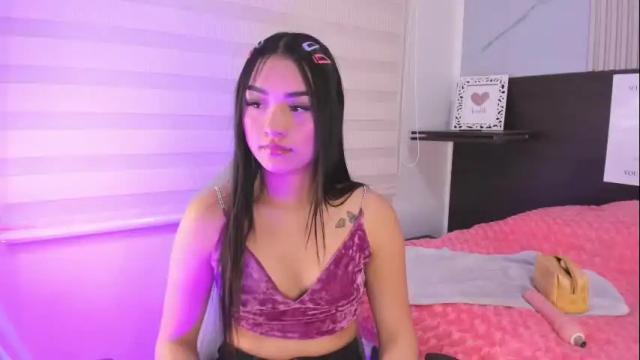 Image 7 of julieta_parker_ Stream on Chaturbate on 2 months ago