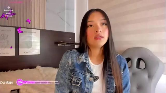 Image 2 of julieta_parker_ Stream on Chaturbate on 1 month ago