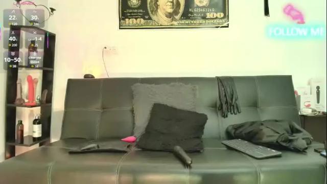 Image 4 of julieta_wall2 Stream on Chaturbate on 27 days ago