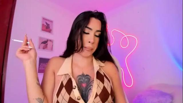 Image 2 of julietabomgv Stream on Chaturbate on 1 month ago