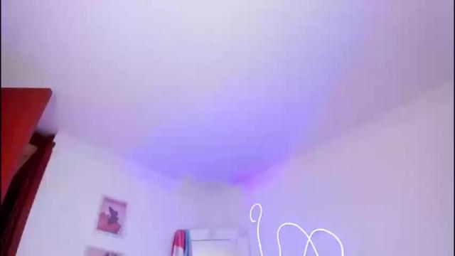 Image 7 of julietabomgv Stream on Chaturbate on 29 days ago