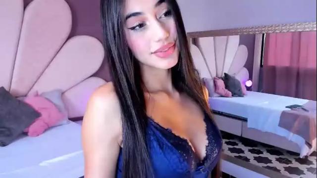 Image 4 of julietacheer Stream on Chaturbate on 1 month ago