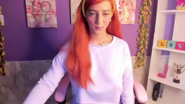 Image 2 of julietacollins_ Stream on Chaturbate on 14 months ago