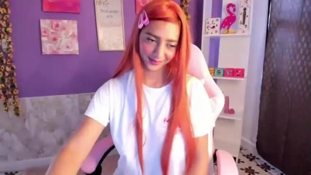 Image 10 of julietacollins_ Stream on Chaturbate on 14 months ago