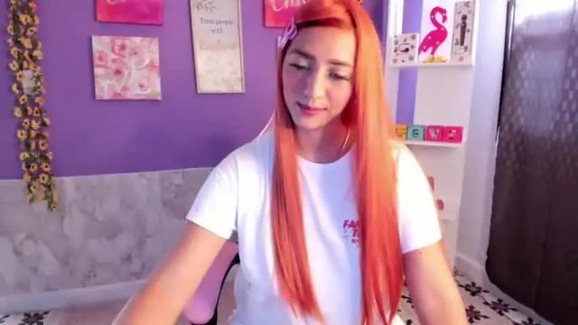 Image 2 of julietacollins_ Stream on Chaturbate on 14 months ago