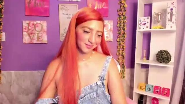 Image 12 of julietacollins_ Stream on Chaturbate on 14 months ago