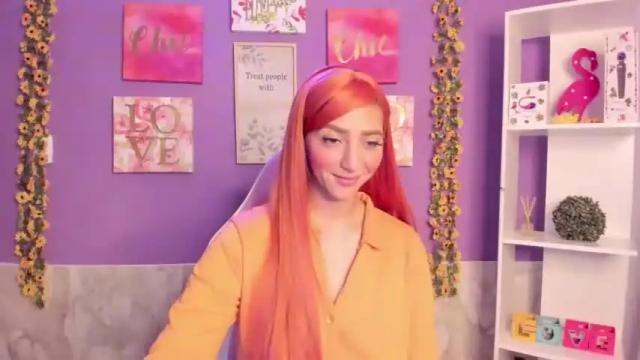 Image 3 of julietacollins_ Stream on Chaturbate on 14 months ago