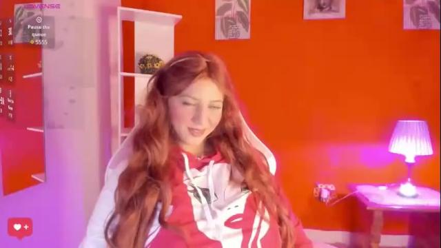 Image 6 of julietacollins_ Stream on Chaturbate on 2 months ago