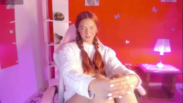 Image 2 of julietacollins_ Stream on Chaturbate on 3 days ago
