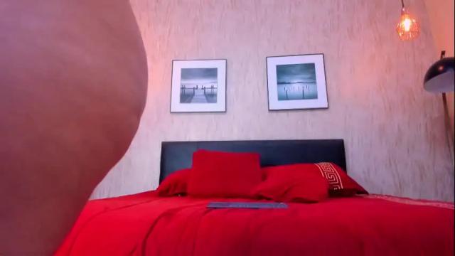 Image 7 of julietahazze Stream on Chaturbate on 1 month ago