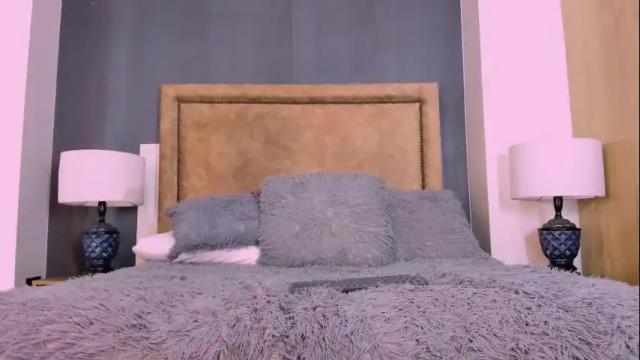 Image 11 of julietahazze Stream on Chaturbate on 1 month ago