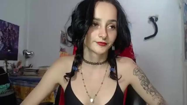 Image 5 of julietajaguar Stream on Chaturbate on 8 months ago