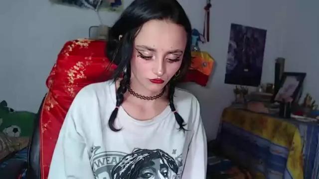 Image 6 of julietajaguar Stream on Chaturbate on 6 months ago