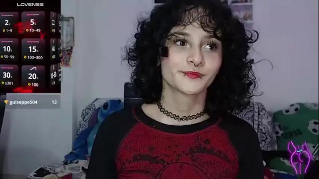 Image 8 of julietajaguar Stream on Chaturbate on 27 days ago